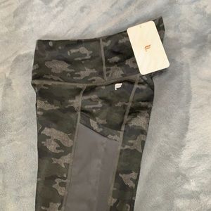 Fabletics On-the-Go High- Waist Legging
